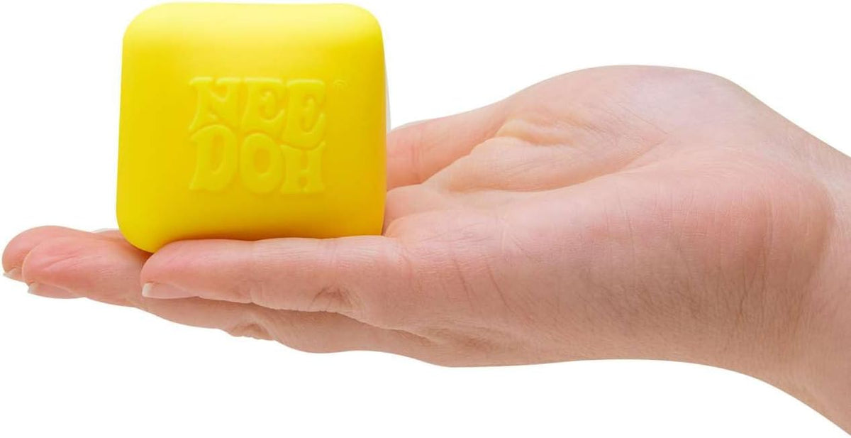 Needoh Color Change Cube (Pack of 1 random color)