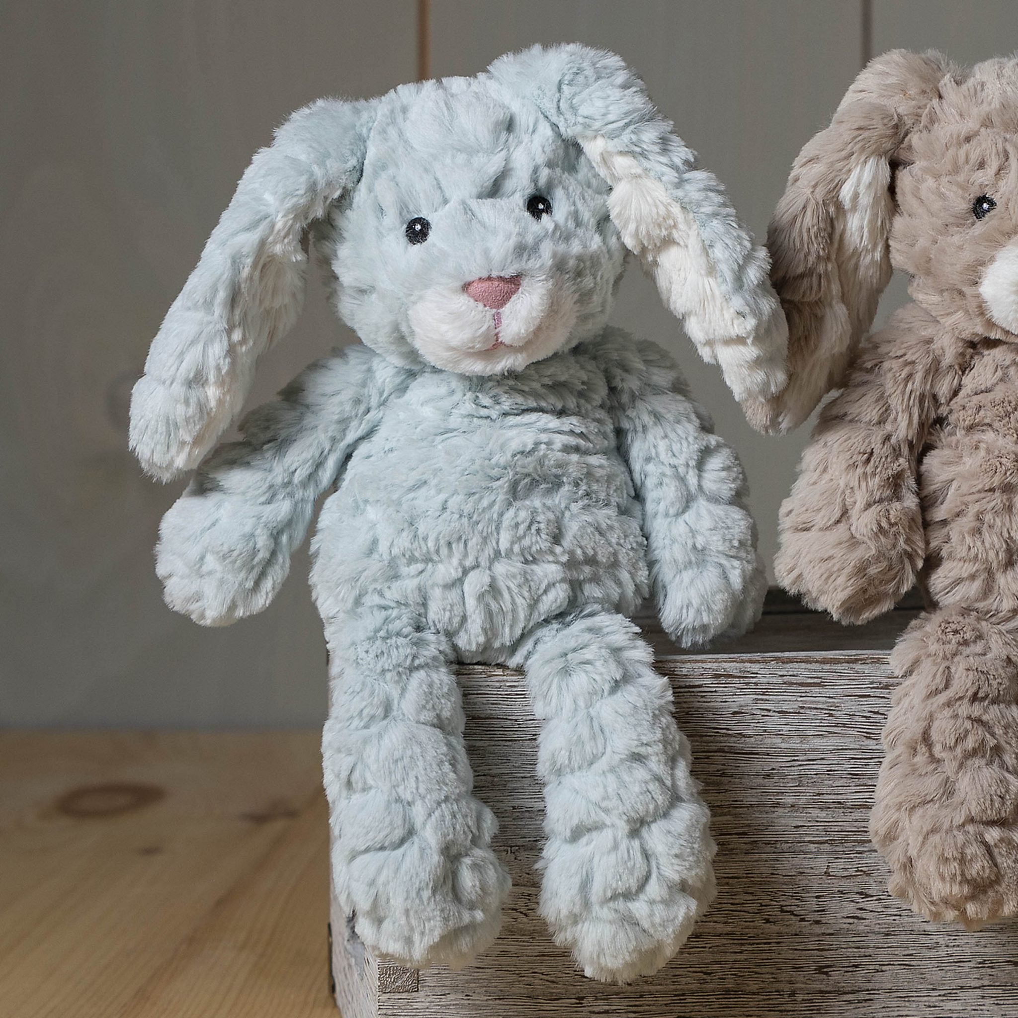 Putty Seafoam Bunny – 11″