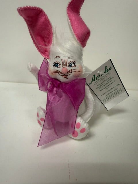 Annalee 6" Fluffy Bunny Big Tail