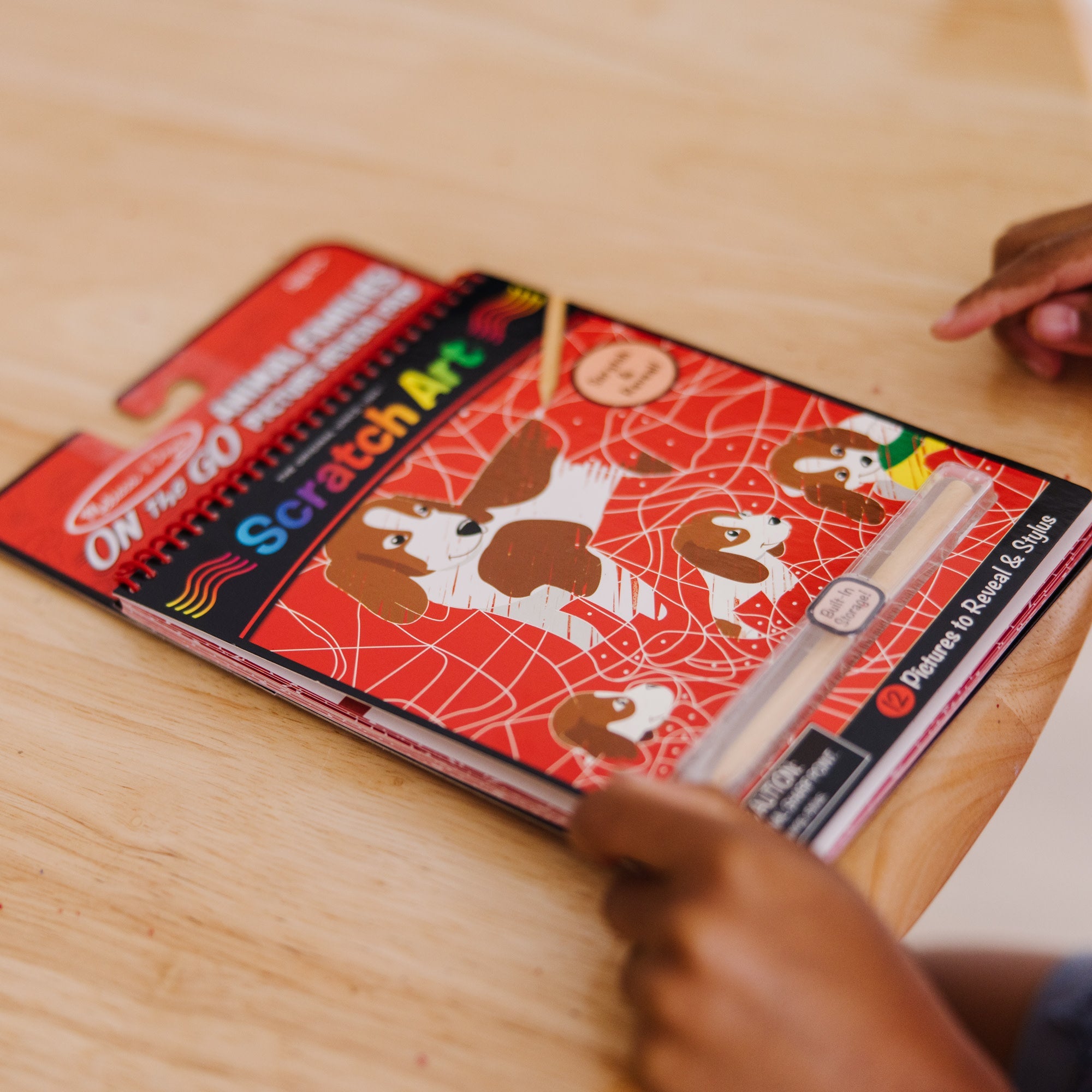On the Go Scratch Art Color Reveal Pad - Animal Families