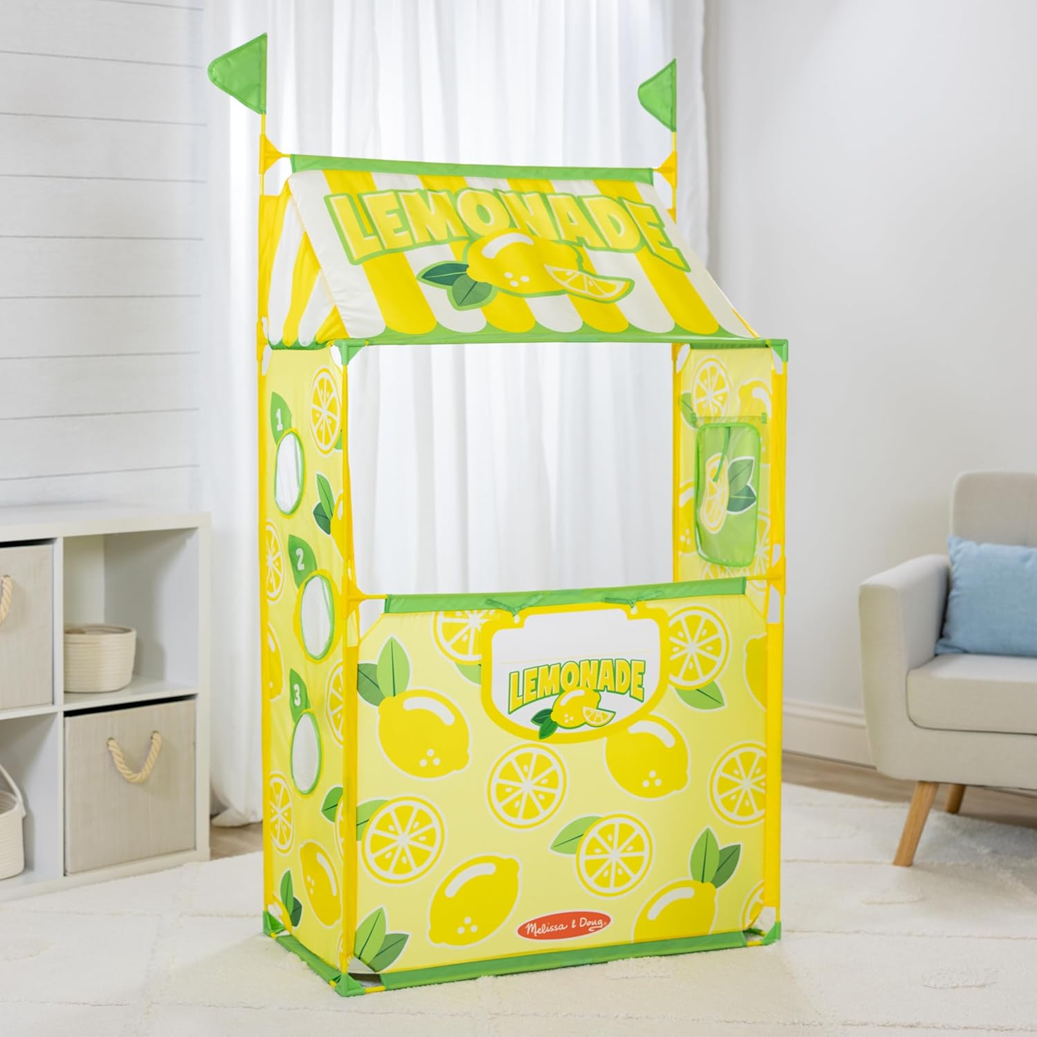 Lemonade Stand Play Tent with Beanbag Game